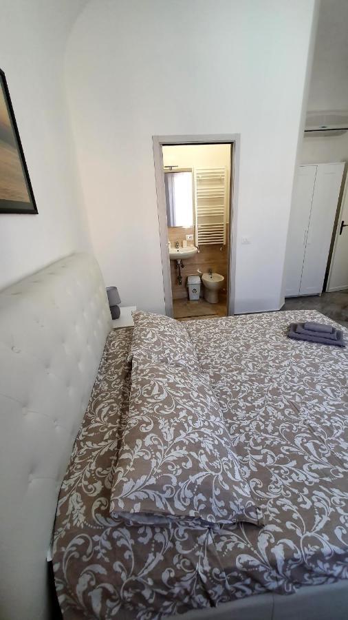 Rooms Cris Pisa Eksteriør bilde